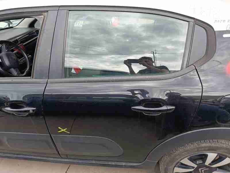 Recambio de puerta trasera izquierda para citroën c3 iii (sx) 1.2 puretech 82 referencia OEM IAM 9812716780  