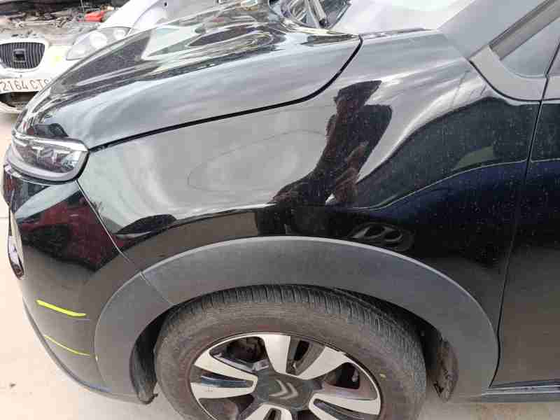 Recambio de aleta delantera izquierda para citroën c3 iii (sx) 1.2 puretech 82 referencia OEM IAM 9812869080  