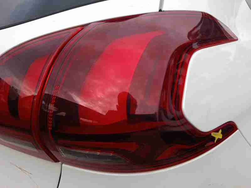 Recambio de piloto trasero derecho para peugeot 2008 i (cu_) 1.6 bluehdi 100 referencia OEM IAM 9826730380  
