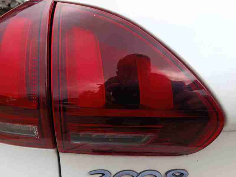 Recambio de piloto trasero izquierdo interior para peugeot 2008 i (cu_) 1.6 bluehdi 100 referencia OEM IAM 9814758480  