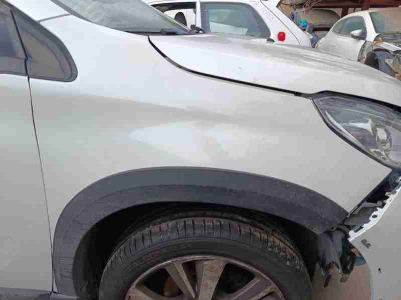 Recambio de aleta delantera derecha para peugeot 2008 i (cu_) 1.6 bluehdi 100 referencia OEM IAM 9822104880  