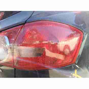 PILOTO TRASERO DERECHO 8V4113404CH / 1710611 