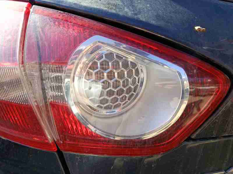 Recambio de piloto trasero izquierdo interior para ford kuga i 2.0 tdci referencia OEM IAM 1545445  