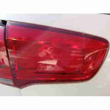 PILOTO TRASERO IZQUIERDO INTERIOR 924053W610 