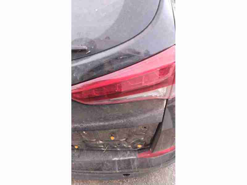 Recambio de piloto trasero derecho interior para hyundai tucson (tl, tle) 1.7 crdi referencia OEM IAM 92404D7100  