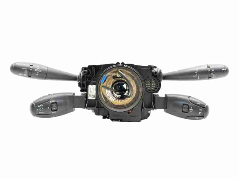 Recambio de mando multifuncion para peugeot 3008 active referencia OEM IAM 96773911ZD  