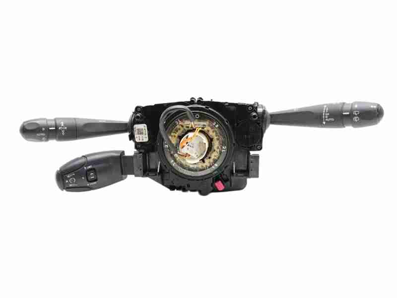 Recambio de mando multifuncion para peugeot 208 allure referencia OEM IAM 98081769ZD  