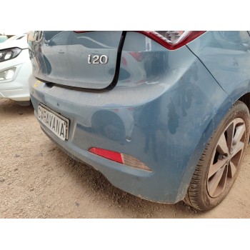 Recambio de paragolpes trasero para hyundai i20 classic referencia OEM IAM 86610C8010  