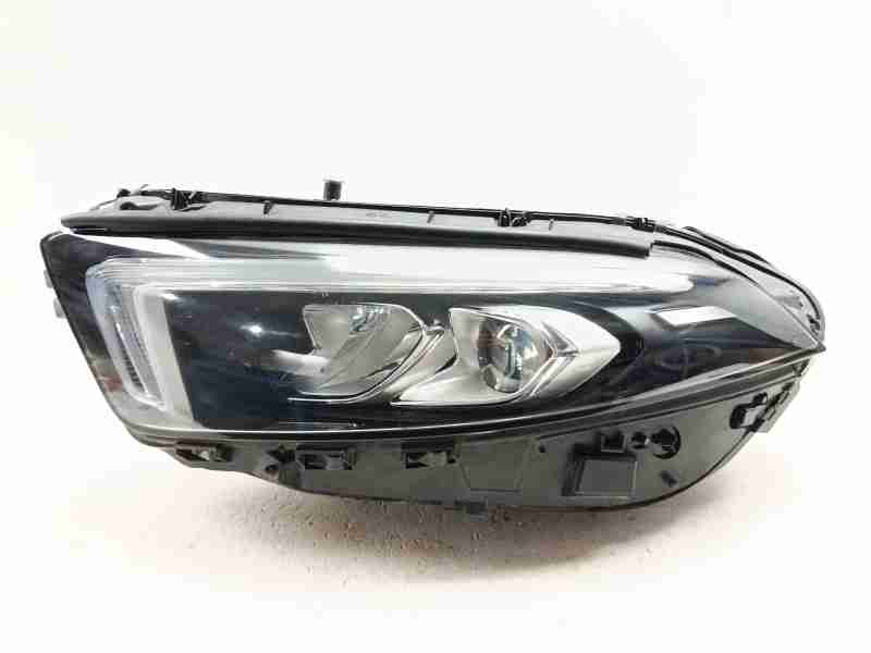 Recambio de faro izquierdo para mercedes-benz clase a (w177) a 200 d (177.012) referencia OEM IAM A1779064703 A1779060101 