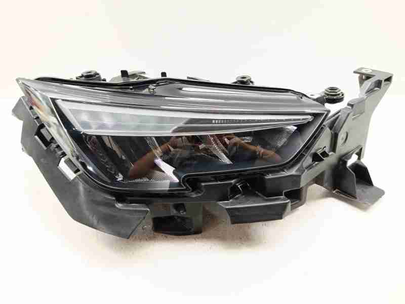 Recambio de faro derecho para seat arona (kj7, kjp) 1.0 tsi referencia OEM IAM 6F1941006G 6F1941774B 
