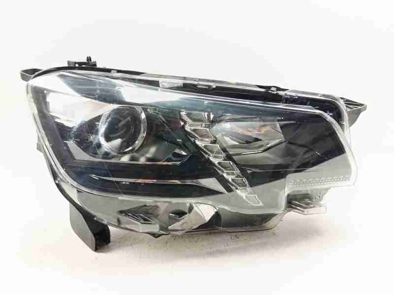 Recambio de faro derecho para peugeot rifter 1.5 bluehdi 130 referencia OEM IAM 9816827180  