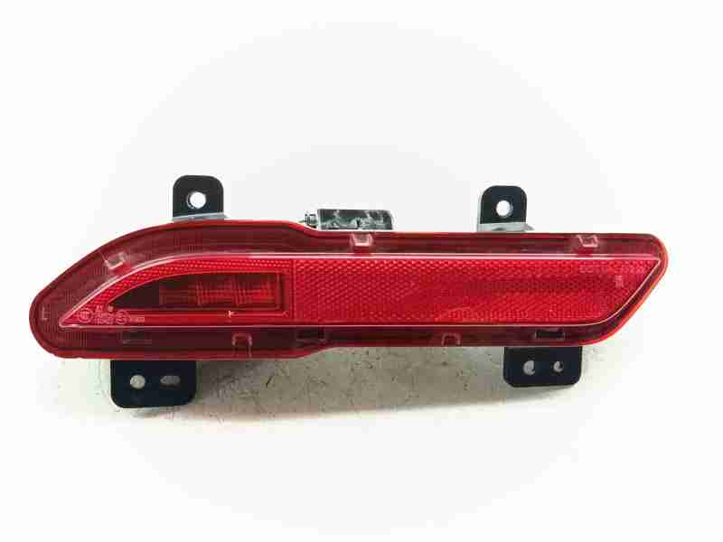 Recambio de piloto trasero izquierdo paragolpes para volvo ex30 plus 2wd pure electric referencia OEM IAM 8891884364 / P88918843