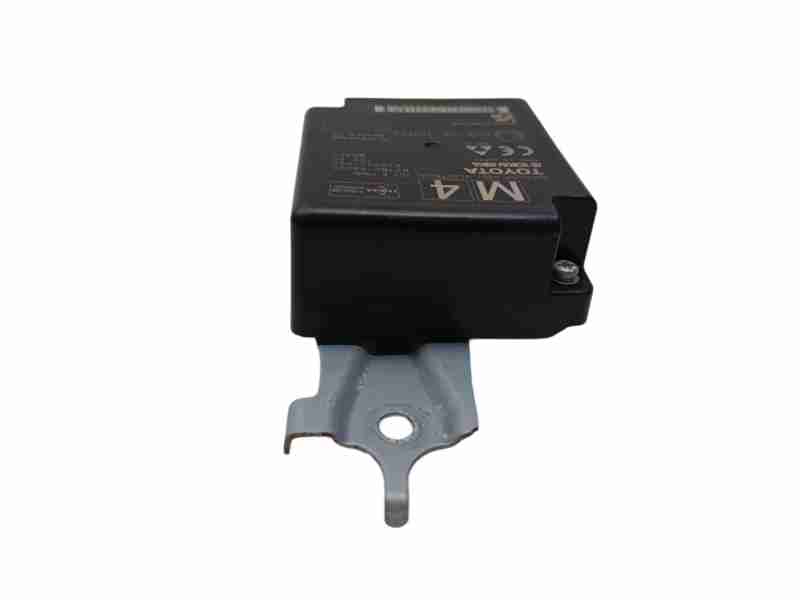 Recambio de modulo electronico para toyota rav4 hybrid 4x2 advance referencia OEM IAM 897B042400  