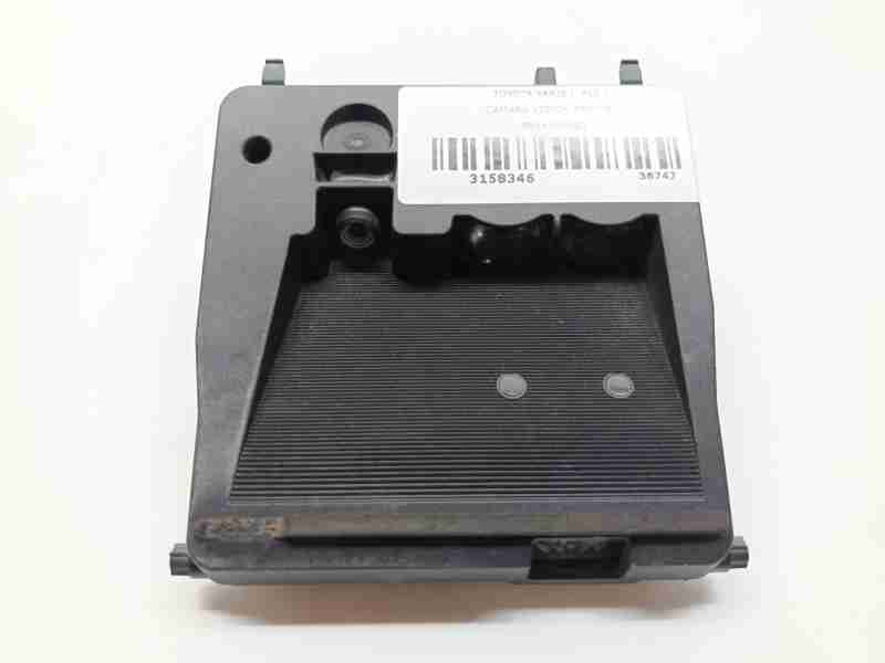 Recambio de camara vision frontal para toyota yaris (_p13_) 1.5 (nsp131_) referencia OEM IAM 881810D020  