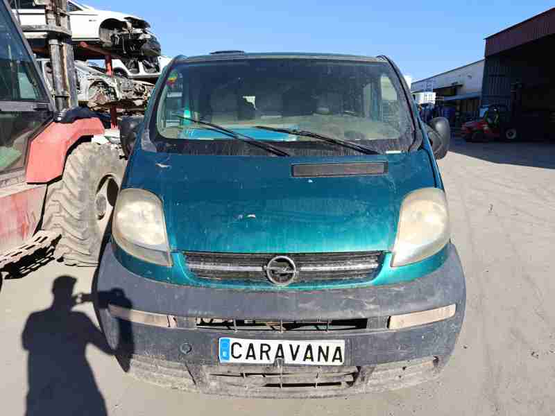 opel vivaro a autobús (x83) del año 2003