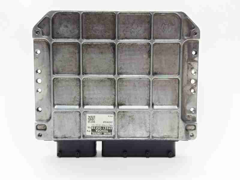 Recambio de centralita motor uce para toyota avensis (t27) advance referencia OEM IAM 8966105F20  