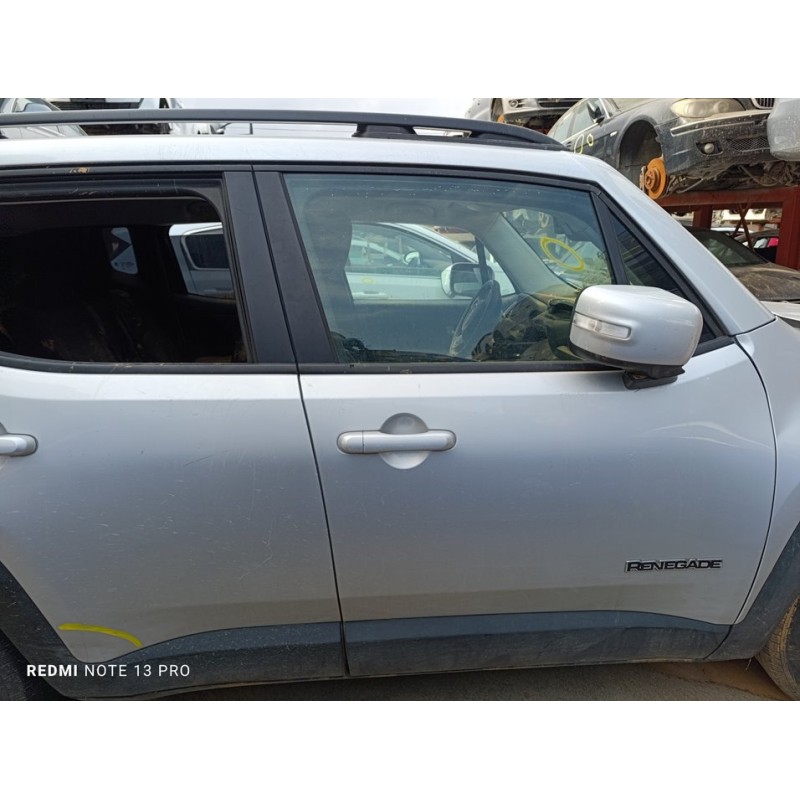 Recambio de puerta delantera derecha para jeep renegade longitude fwd referencia OEM IAM 52051447  