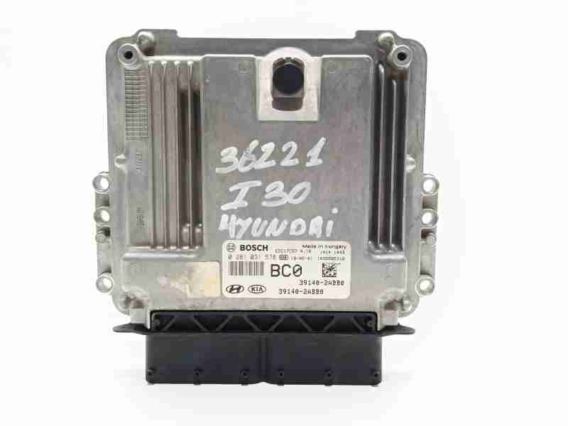 Recambio de centralita motor uce para hyundai i30 station wagon (pde) 1.6 crdi referencia OEM IAM 0281031578 / 391402ABB0  