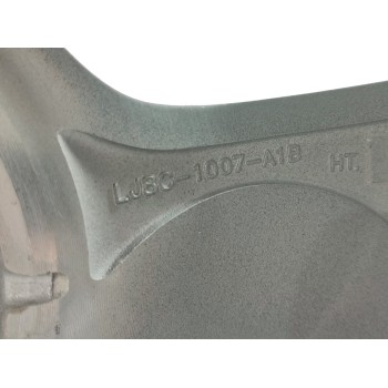 Recambio de llanta para ford mustang mach-e basis referencia OEM IAM LJ8C1007A1B  