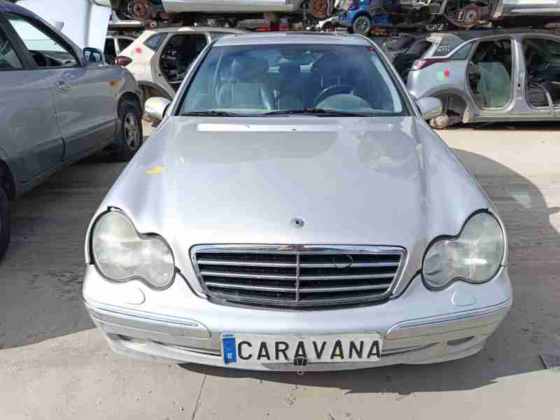 mercedes-benz clase c (w203) del año 2002