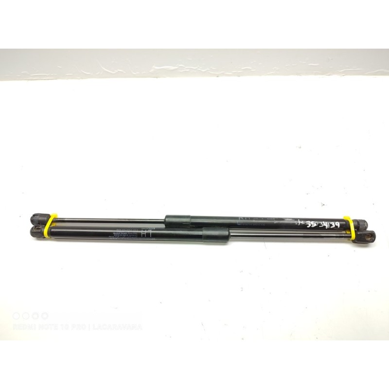 Recambio de amortiguadores maletero / porton para hyundai ix35 classic 2wd referencia OEM IAM 817702Y000  