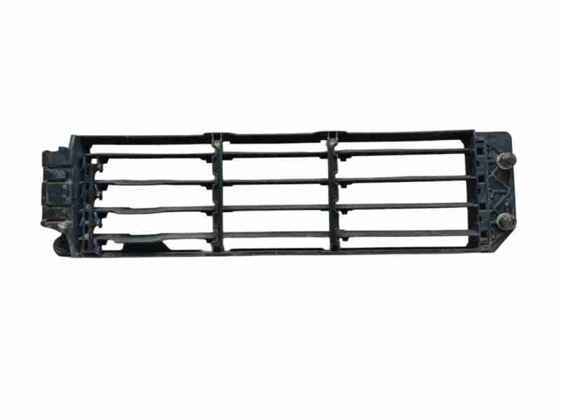 Recambio de rejilla delantera para renault captur ii techno referencia OEM IAM 214F68290R  