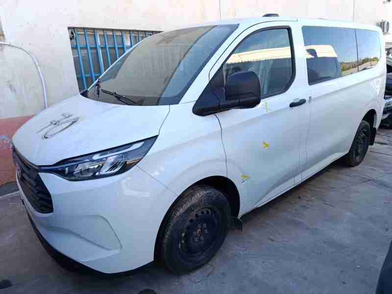 ford transit custom del año 2024