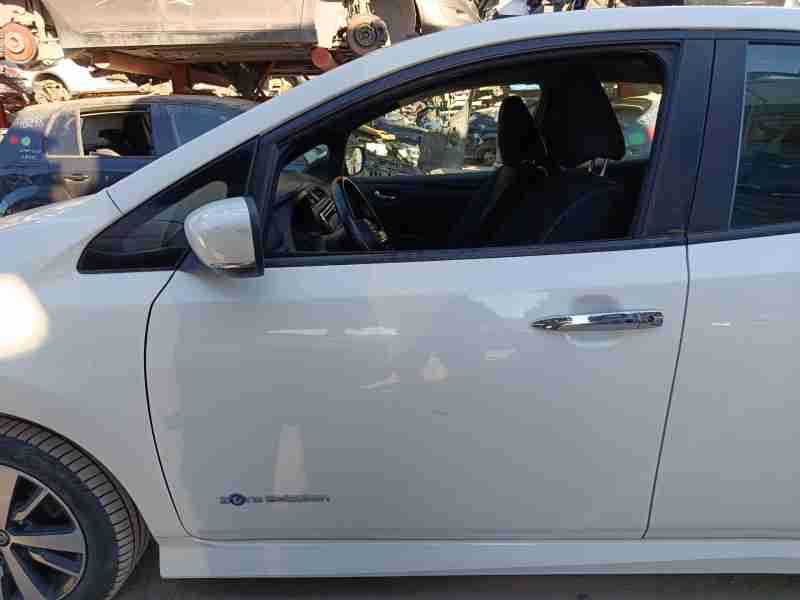 Recambio de puerta delantera izquierda para nissan leaf (ze1) electric referencia OEM IAM H0A0A5SLBA  