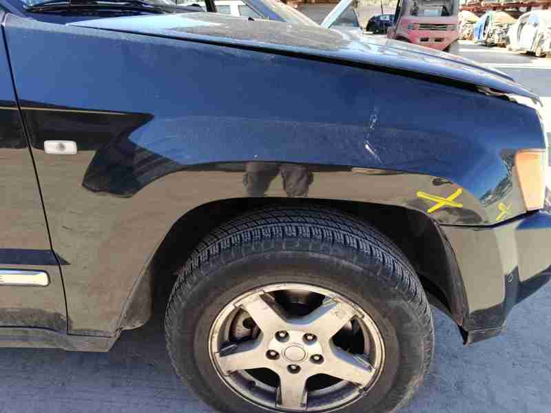 Recambio de aleta delantera derecha para jeep grand cherokee iii (wh, wk) 3.0 crd 4x4 referencia OEM IAM 55396294AC  