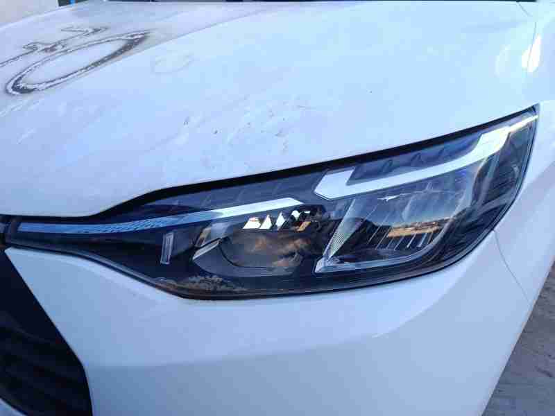 Recambio de faro izquierdo para ford transit custom 2.5 phev 9 plazas (nxn) referencia OEM IAM PZ3113E015AD / 2786918  