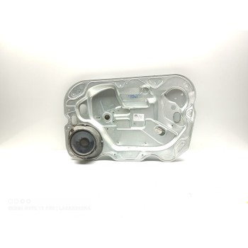 ELEVALUNAS DELANTERO DERECHO 7M51R045H16A 