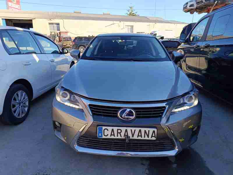 lexus ct (zwa10_) del año 2017
