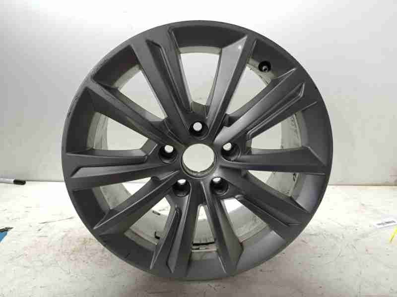 Recambio de llanta para seat alhambra (710, 711) 2.0 tdi referencia OEM IAM 7N5601025F 7N5601025F8Z8 