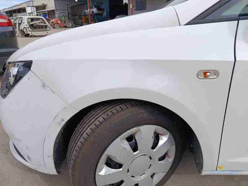 Recambio de aleta delantera izquierda para seat ibiza iv st (6j8, 6p8) 1.6 tdi referencia OEM IAM 6J0821021D  