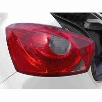 PILOTO TRASERO IZQUIERDO 6J4945095K 