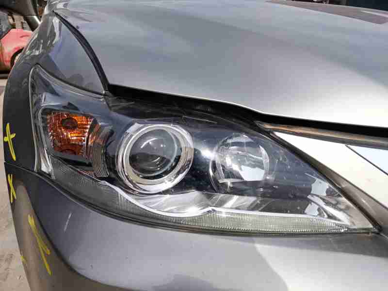 Recambio de faro derecho para lexus ct (zwa10_) 200h (zwa10_) referencia OEM IAM 8113076030  