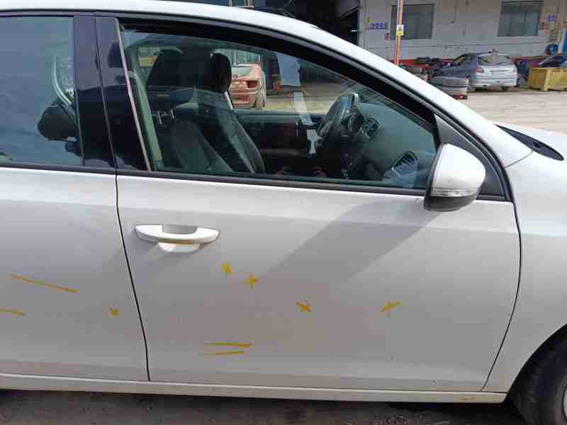 Recambio de puerta delantera derecha para volkswagen golf plus v (5m1, 521) 1.6 tdi referencia OEM IAM 5K4831056H  