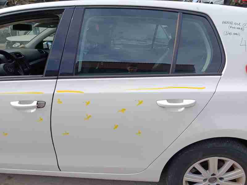 Recambio de puerta trasera izquierda para volkswagen golf plus v (5m1, 521) 1.6 tdi referencia OEM IAM 5K6833055K  