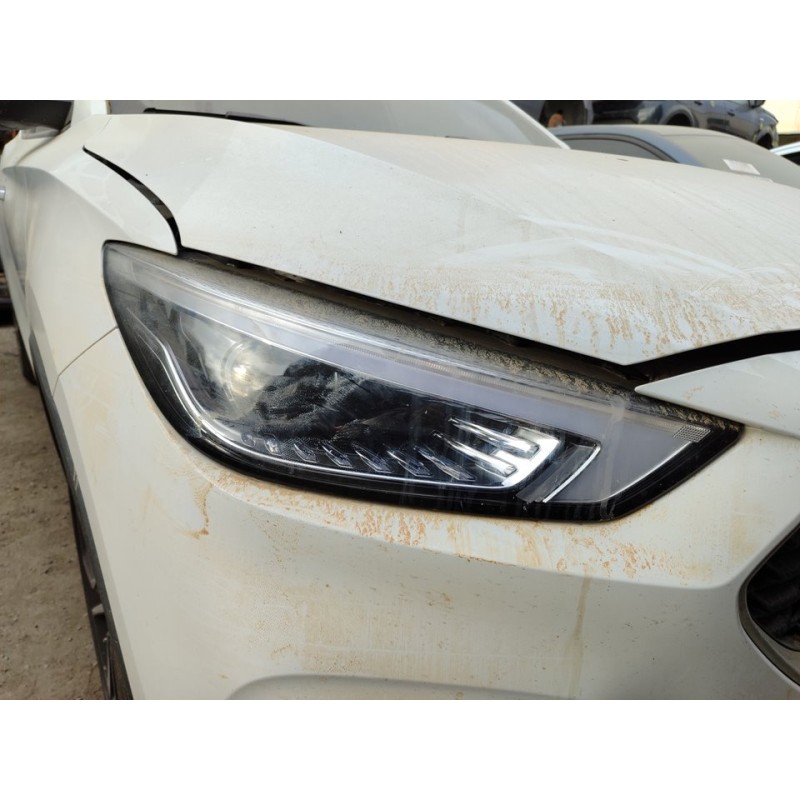 Recambio de faro derecho para mg zs luxury referencia OEM IAM 11275386  