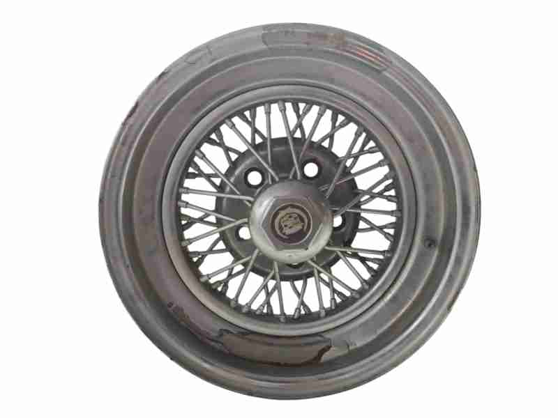 Recambio de llanta para cadillac fleetwood sedán 5.0 referencia OEM IAM   