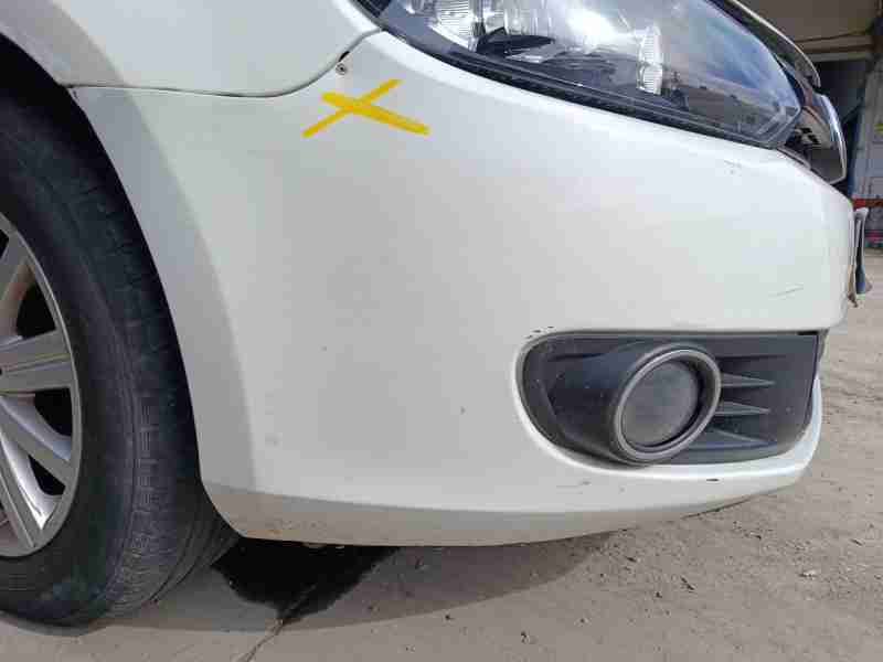 Recambio de paragolpes delantero para volkswagen golf vi (5k1) 1.6 tdi referencia OEM IAM 5K0807079  