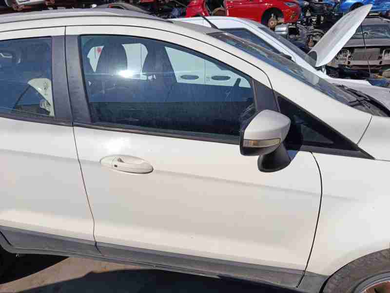 Recambio de puerta delantera derecha para ford ecosport 1.5 ti referencia OEM IAM 2400873  