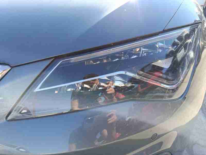 Recambio de faro izquierdo para seat leon (5f1) 2.0 tdi referencia OEM IAM 5F1941773A  
