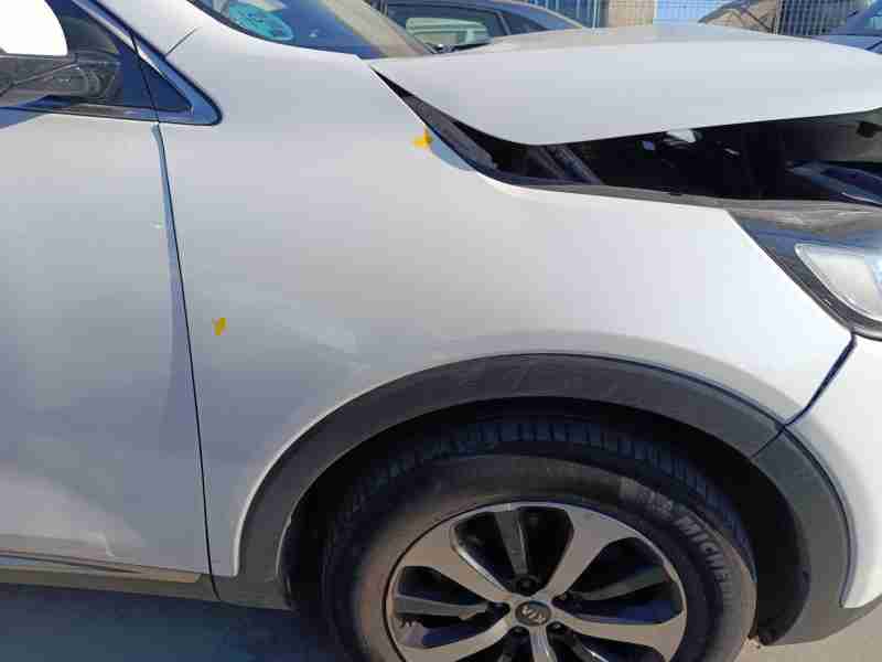 Recambio de aleta delantera derecha para kia sorento iii (um) 2.2 crdi referencia OEM IAM 66321C5000  