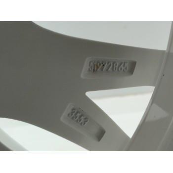 Recambio de llanta para fiat nuova 500 (150) dolce vita referencia OEM IAM 51972865  