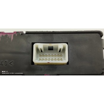 Recambio de centralita aire acondicionado para toyota yaris (ncp1/nlp1/scp1) 1.3 expo referencia OEM IAM 886500D170  