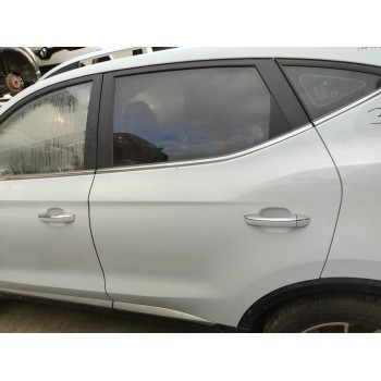 Recambio de puerta trasera izquierda para mg zs luxury referencia OEM IAM 10322167  