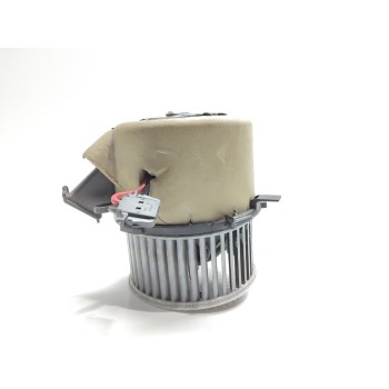 Recambio de ventilador calefaccion para audi a4 ber. (b8) básico referencia OEM IAM 8K2820021  