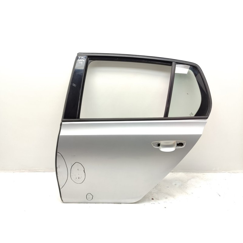 Recambio de puerta trasera izquierda para volkswagen golf vi (5k1) advance referencia OEM IAM 5K6833055  