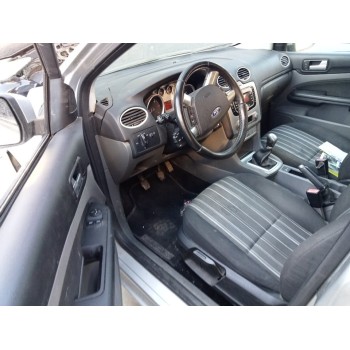 ford focus berlina (cap) del año 2010